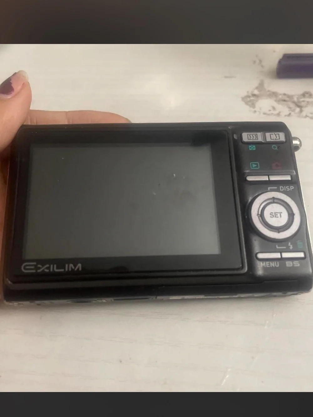 Casio Exilim Compact Digital Camera in Black with Silver Lens